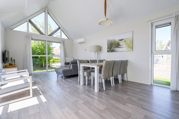 Medium property photo - Zeedijk 24-204, 4504 PN Nieuwvliet