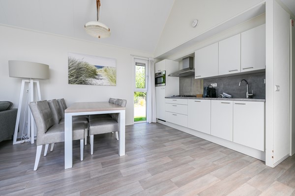 Medium property photo - Zeedijk 24-204, 4504 PN Nieuwvliet
