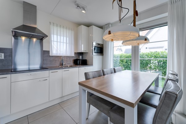 Medium property photo - Zeedijk 24-513, 4504 PN Nieuwvliet