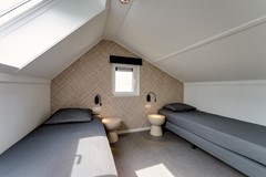 img-11.jpg