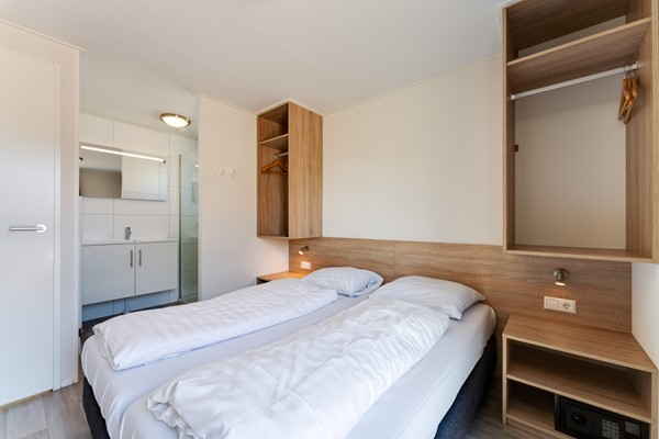 Medium property photo - Zeedijk 24-478, 4504 PN Nieuwvliet