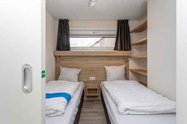 Medium property photo - Zeedijk 24-241, 4504 PN Nieuwvliet