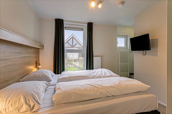 Medium property photo - Zeedijk 24-195, 4504 PN Nieuwvliet