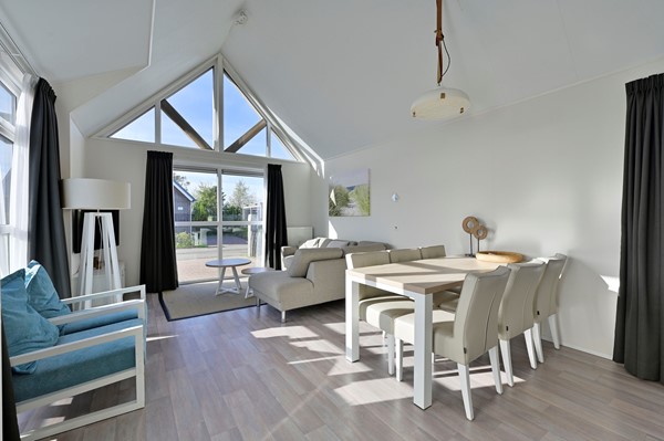 Medium property photo - Zeedijk 24-242, 4504 PN Nieuwvliet