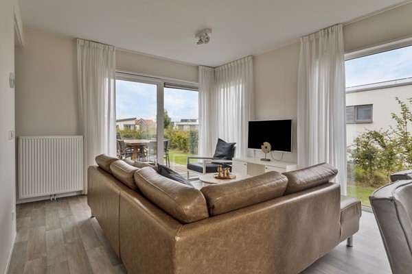 Medium property photo - Zeedijk 24-491, 4504 PN Nieuwvliet