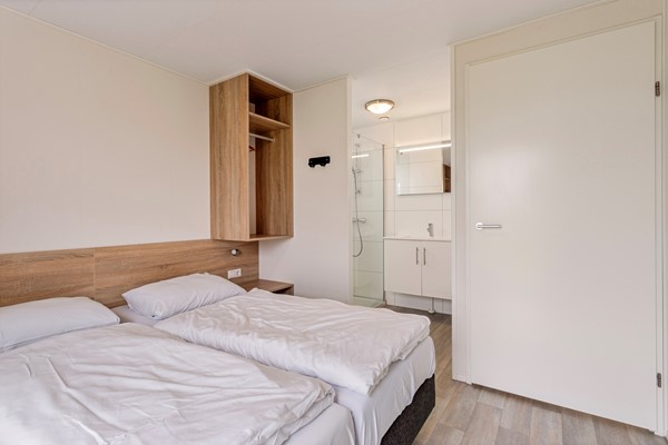 Medium property photo - Zeedijk 24-490, 4504 PN Nieuwvliet