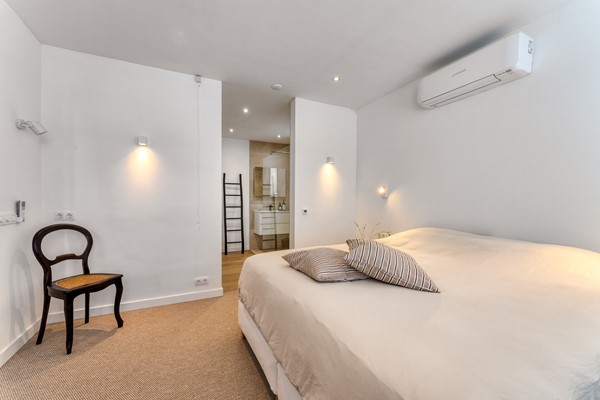 Foto - Te koop: Ook geschikt als tweede woning