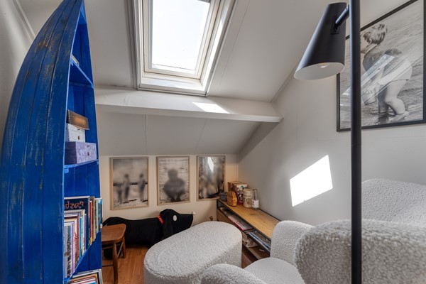 Foto - Te koop: De Stelle 21 
Rust, ruimte en uitzicht op enkele minuten van zee