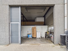 CAM03307G0-PR0135-STILL039.jpg