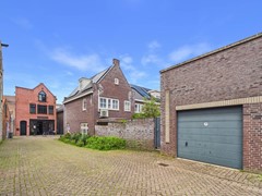 11. Walstraat 1 buiten.jpg