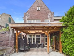 4. Walstraat 1 buiten .jpg
