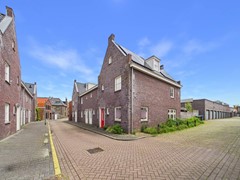 15. Walstraat 1 buiten.jpg
