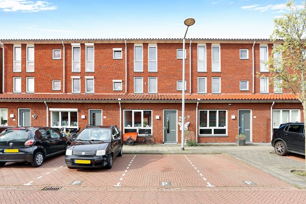 Medium property photo - Bellemeerstraat 44, 2493 XN The Hague