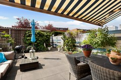 Verkocht onder voorbehoud: Royaal statig herenhuis met vijf slaapkamers en heerlijke zonnige tuin

