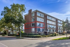Verkocht: Heerlijk compleet gerenoveerd 3 kamer hoek- appartement in het mooie Voorburg.
