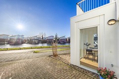 Sold: Ruisvoornvijver 7, 2492 MN The Hague