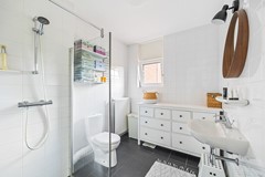 New for sale: Bellemeerstraat 25, 2493 XP The Hague