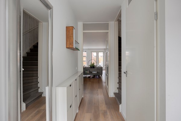 Medium property photo - Hoofpolderstraat 9, 2493 XD Den Haag