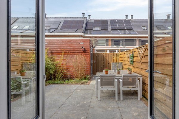 Medium property photo - Hoofpolderstraat 9, 2493 XD Den Haag