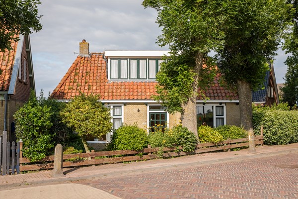 Te koop: Dorpsweg 27, 8755 JH Idsegahuizum