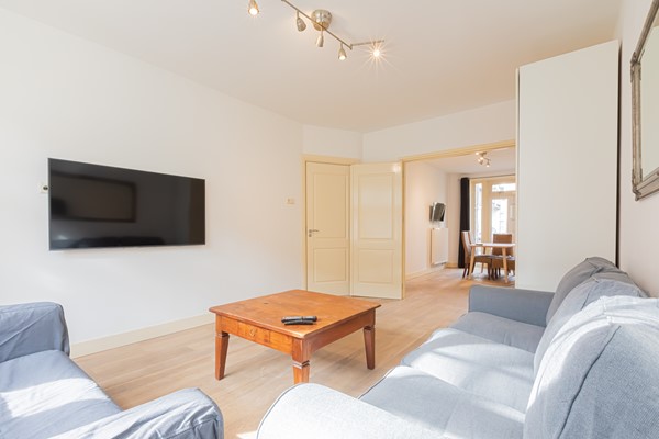 Medium property photo - Paramaribostraat 27-1, 1058 VG Amsterdam