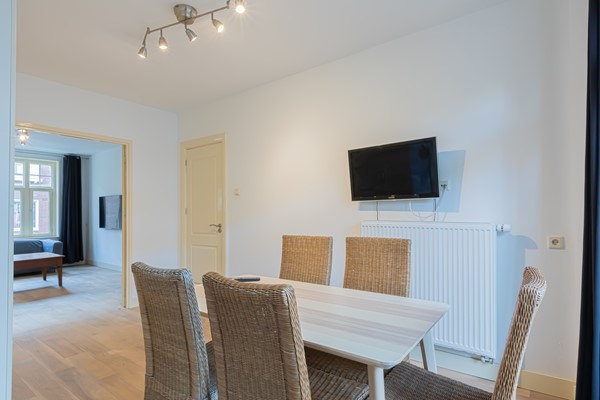 Medium property photo - Paramaribostraat 27-1, 1058 VG Amsterdam