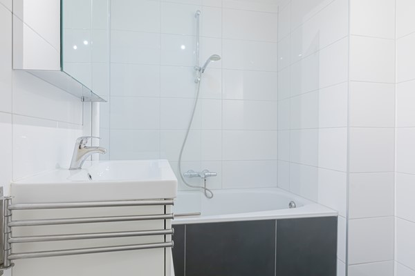 Medium property photo - Paramaribostraat 27-1, 1058 VG Amsterdam