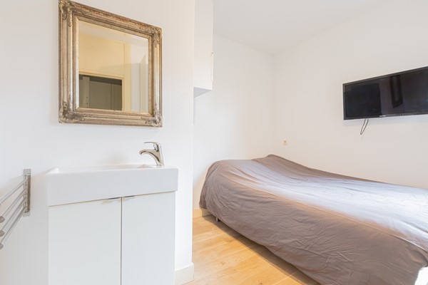 Medium property photo - Paramaribostraat 27-1, 1058 VG Amsterdam