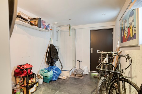 Medium property photo - Hoevelakenstraat 64, 5045 GD Tilburg