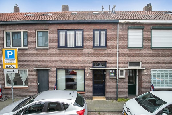 Van Alphenstraat 14, Tilburg