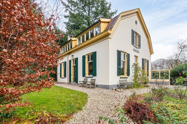 Te koop: Unieke villa op fantastische locatie te Oosterbeek!