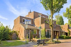 Verkocht: Ruim wonen op een ruim perceel grond!