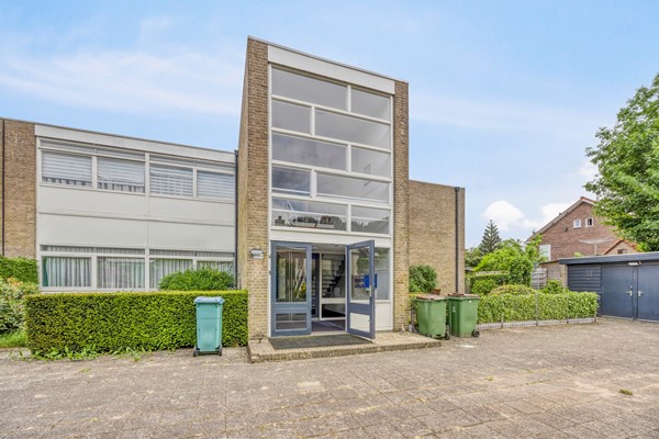 Te koop: Begane grond wonen met park en centrum op steenworp afstand!