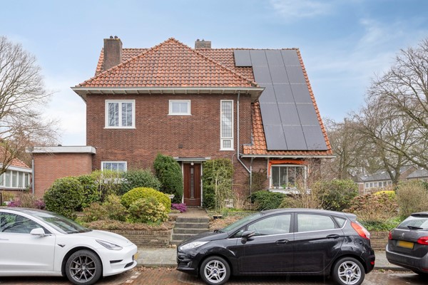 Medium property photo - Van Goghstraat 2, 6813 HG Arnhem