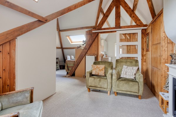 Medium property photo - Van Goghstraat 2, 6813 HG Arnhem