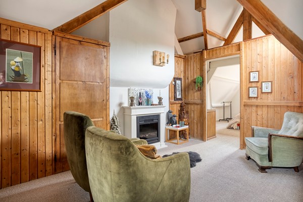 Medium property photo - Van Goghstraat 2, 6813 HG Arnhem