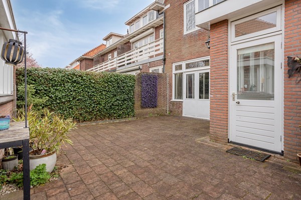 Medium property photo - Van Goghstraat 2, 6813 HG Arnhem