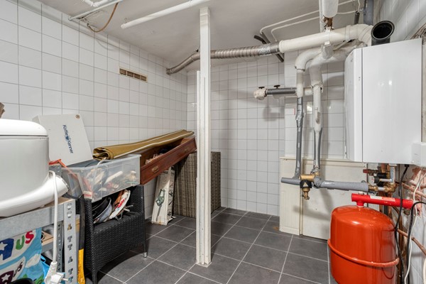 Medium property photo - Van Goghstraat 2, 6813 HG Arnhem