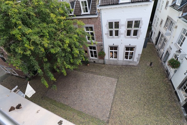 Photo - For rent: BEAUTIFUL SPACIOUS 1 BEDROOM APARTMENT For rent in the CHIC STOKSTRAATKWATIER Inner City MAASTRICHT