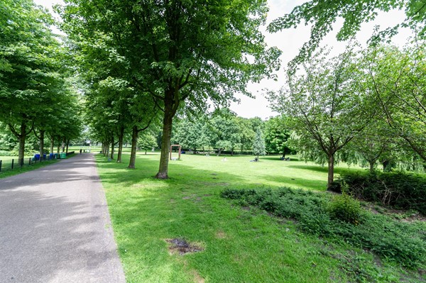 Medium property photo - Admiraal de Ruijterweg 376H, 1055 NC Amsterdam