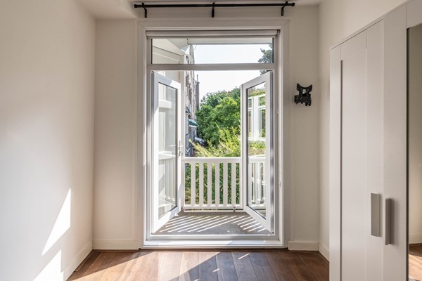 Medium property photo - Waalstraat 57-1, 1079 DP Amsterdam