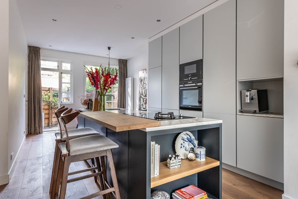 Medium property photo - Aalsmeerplein 8H, 1059 AS Amsterdam