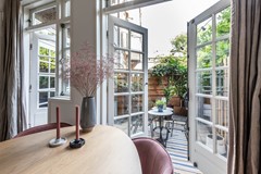 New for sale: Aalsmeerplein 8H, 1059 AS Amsterdam