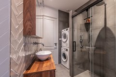 New for sale: Aalsmeerplein 8H, 1059 AS Amsterdam