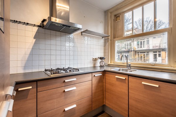 Medium property photo - Johannes van der Waalsstraat 77, 1098 PG Amsterdam
