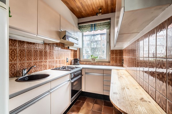 Medium property photo - Hendrik de Bruynstraat 16-1, 1065 EE Amsterdam