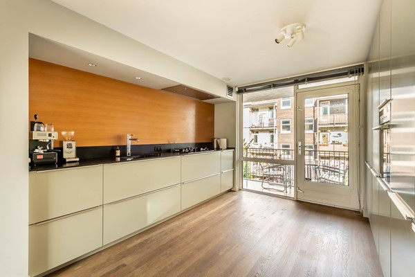 Medium property photo - De Wittenkade 102A, 1051 AK Amsterdam