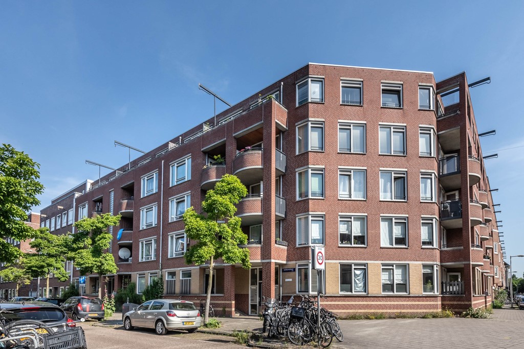Hofmeyrstraat 13E, 1091 LV Amsterdam, photo 1