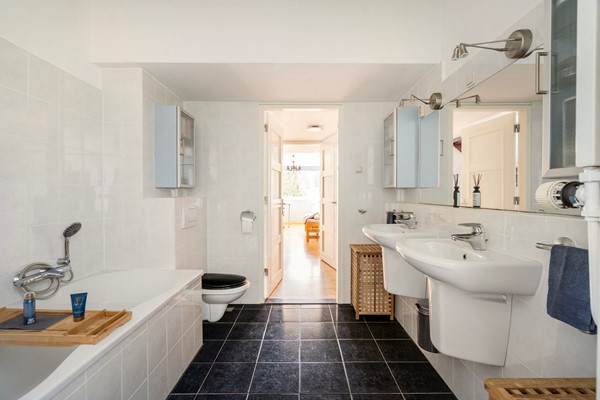 Medium property photo - Weezenhof 6138, 6536 AL Nijmegen