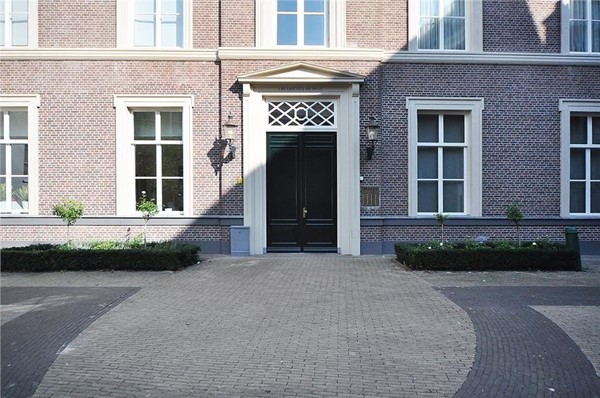 Medium property photo - Westeinde, 2512 GS Den Haag